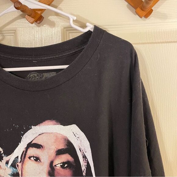 Black Graphic T-Shirt with Tupac Design - Picture 3 of 5